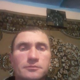 Ruslan, 41, 