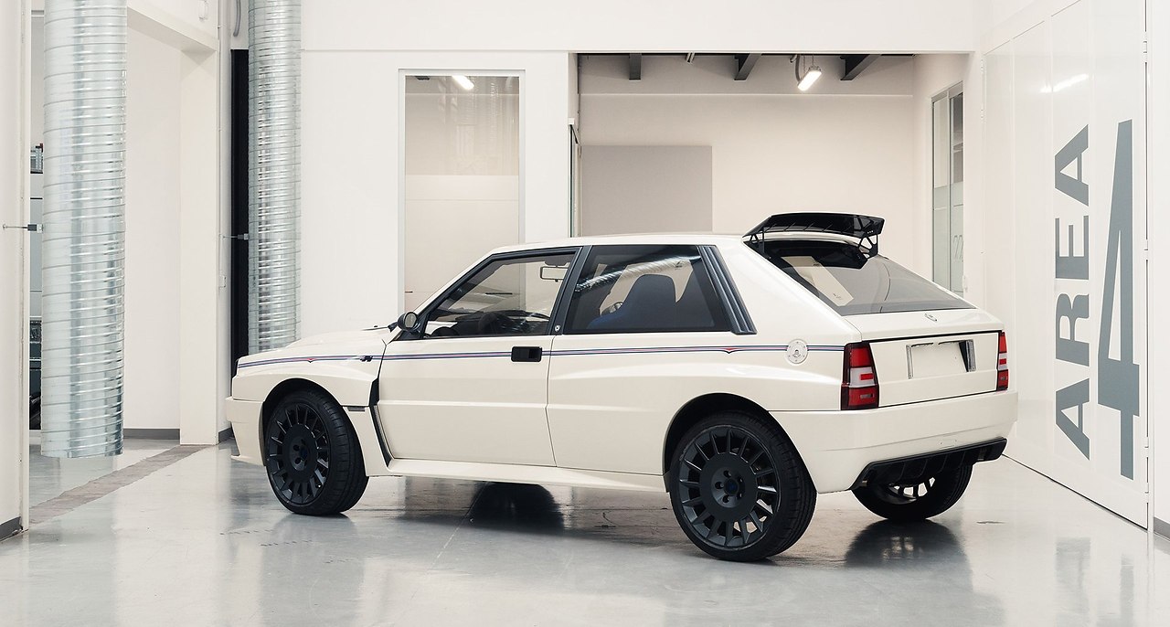 #lancia@https://fotostrana.ru/away?to=/sl/8aX4 Amos Delta Futurista - 4