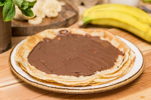 Блинные конвертики с ореховой пастой и бананами.Это невероятно вкусно! Побалуйте себя и своих ... - 4