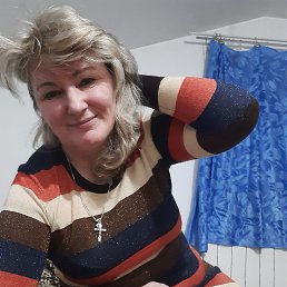 Olga, 54, 