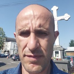 Andrei, , 44 