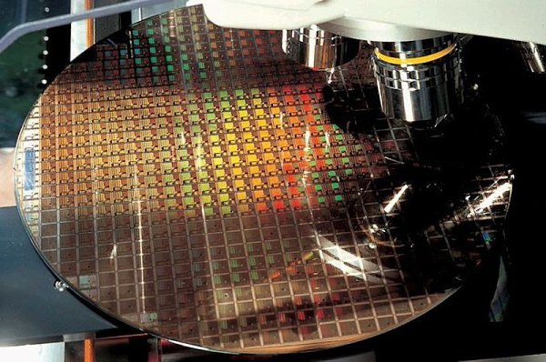    Apple, TSMC, ,    ,   ...