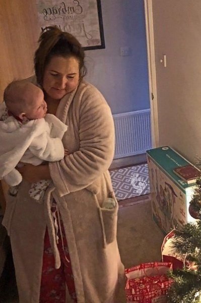 Вот она показала пример многих мамам, которые запустили себя при родах! Мамы, мы способны на все!