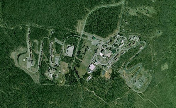 Секретные военные базы, «закрытые» острова, хрупкие природные объекты и даже достопримечательности, ... - 9