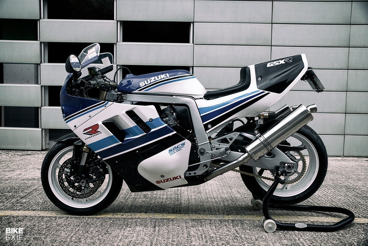 #Suzuki@autocult - #FYSMmoto - 5