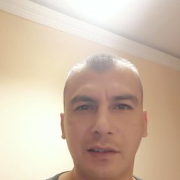 Metin, 44, 