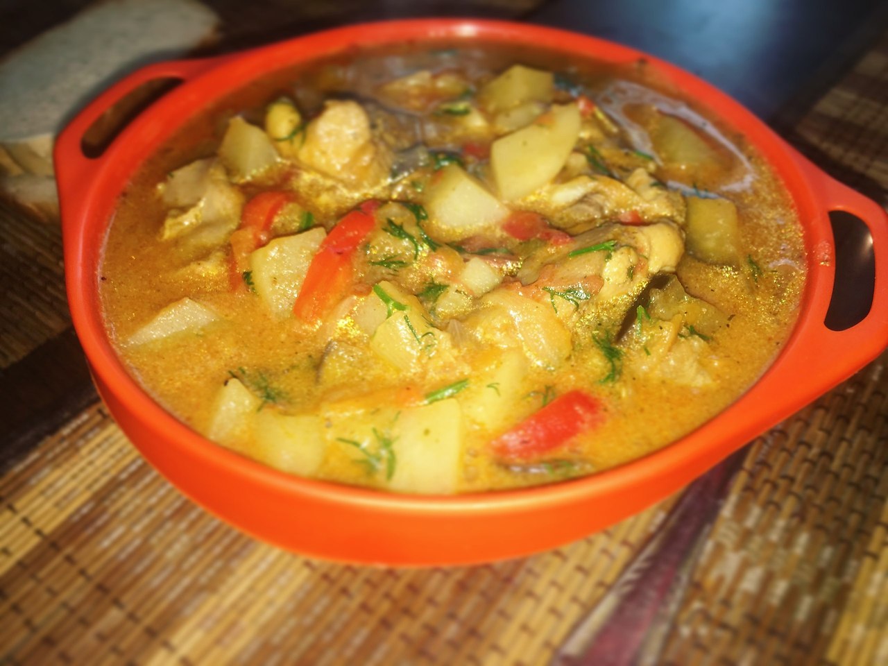 Овощное рагу с курицей! Ингредиенты: курица ( маринад для курицы) : соевый соус, майонез, горчица, ...