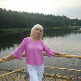 Zoya, 60, 