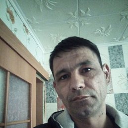 Иван, 41, Межгорье