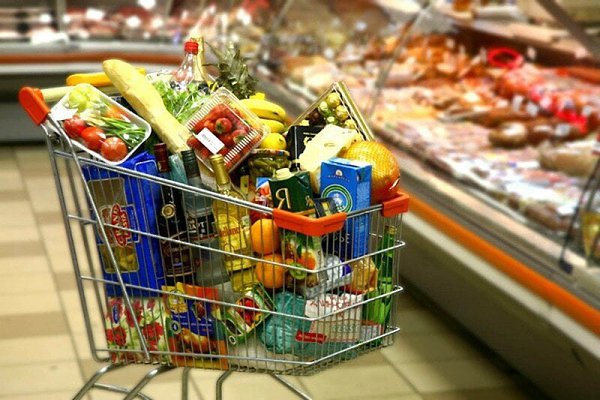 ДУСЯ.Сегодня мы с моей подругой Дусей жарили патиссоны и в доме не оказалось чеснока. Дуся решила ...