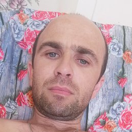 Ivan, , 37 