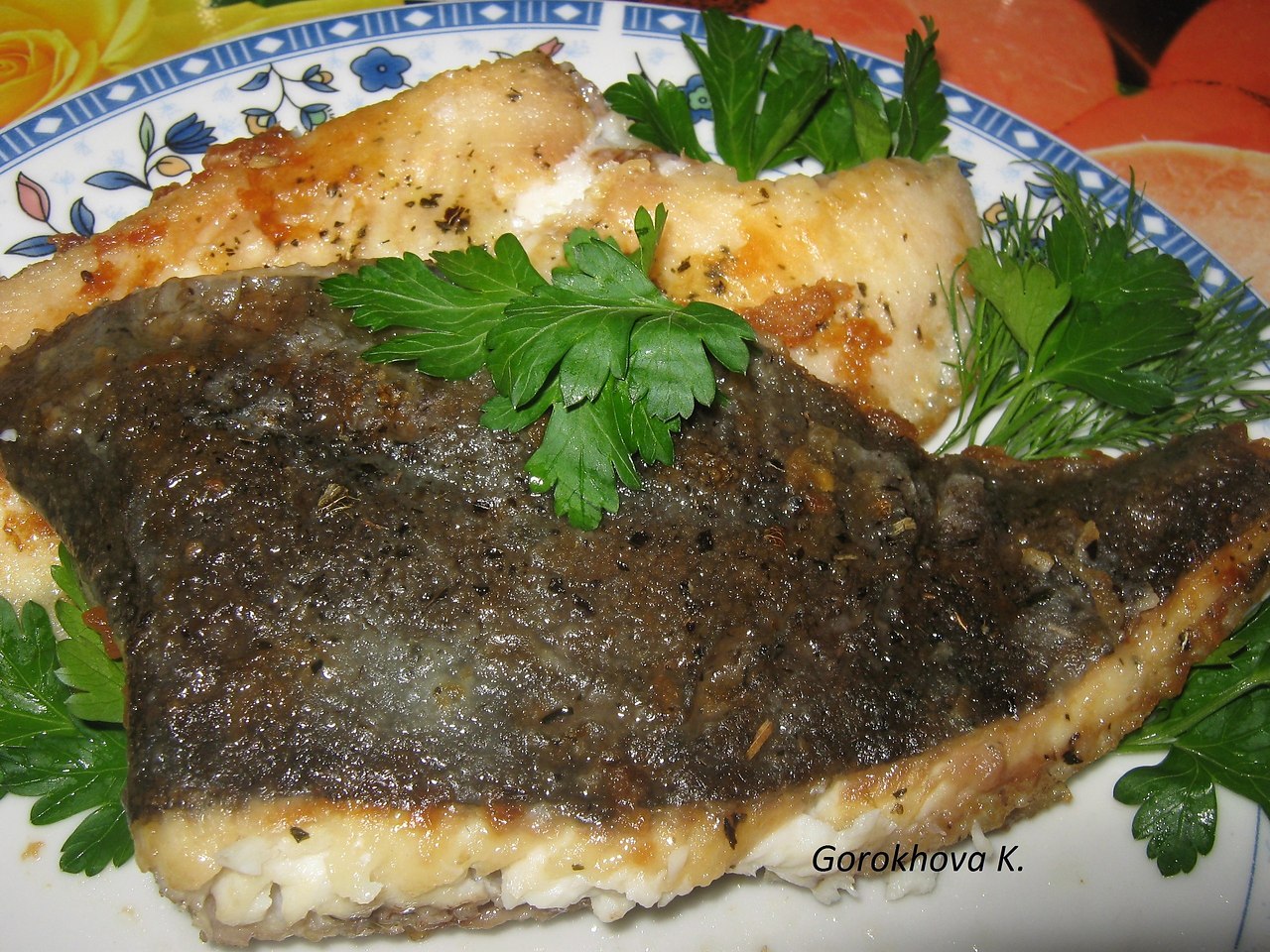 Жареная камбала.Простой и легкий рецепт в приготовлении. Но очень вкусный.Камбалу намыть, обсушить ...