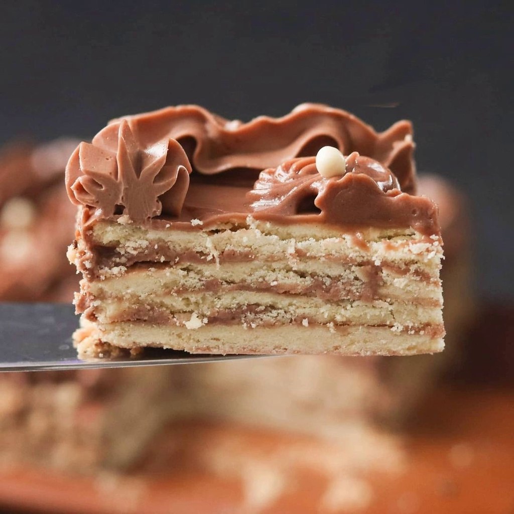 ТОРТ ЛЕНИНГРАДСКИЙ. Ингредиенты на тор 18 см*18 см помадка: сахар 250 г вода 75 г лимонный сок 1/2 ... - 2