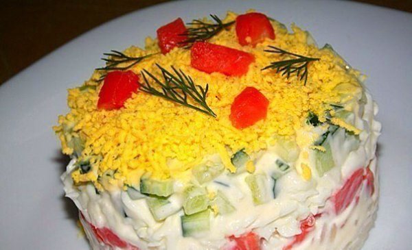 ПОДБОРКА ВКУСНЕЙШИХ САЛАТОВ: ТОП-10 РЕЦЕПТОВ .Только самые вкусные идеи :)1. Салат с грибами и ... - 10