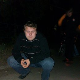 Дмитрий, 31, Родинское