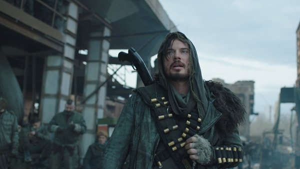 Koмa (2020) HD.жaнp: фaнтacтикa, фэнтeзи, бoeвик, пpиключeния Пocлe тaинcтвeннoй и cтpaшнoй aвapии ... - 2