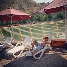 Hudoynazar, �������, 33 ����