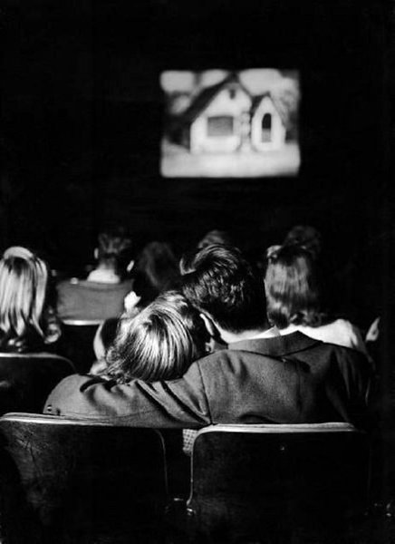 В жизни каждого мужчины есть женщина, которая эту самую жизнь изменила, которая оставила свой ...