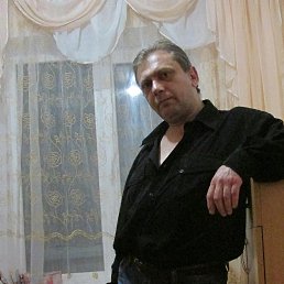 Oleg, 50, 