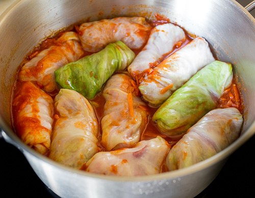 Голубцы с мясом и рисом.Ингредиенты на 8 порций:белокочанная капуста (1 крупный кочан) — 3 ... - 9