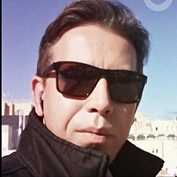 Maxim, 40, -