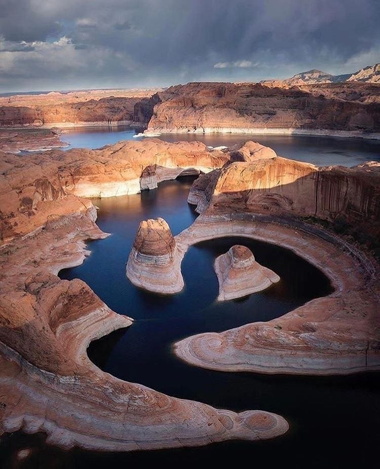   (Lake Powell)              ...