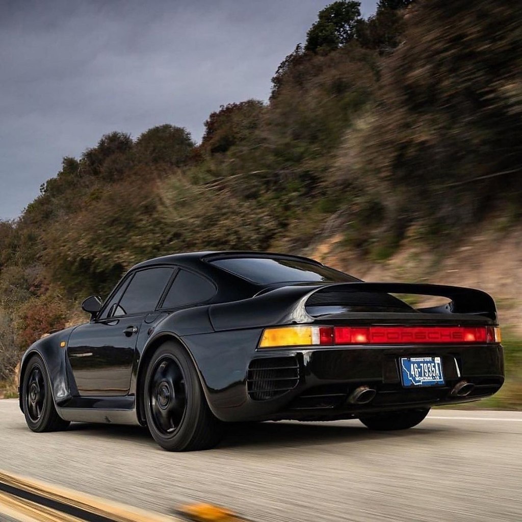 #Porsche@autocult - 2