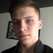 Daniil, 20 , 