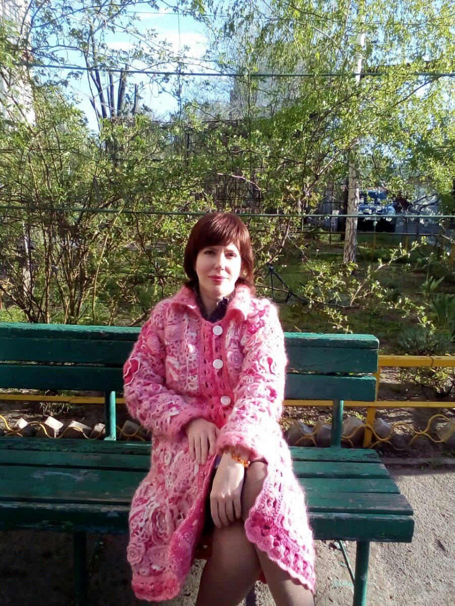 Ты прийдешь ко мне моя малышка, И будешь навсегда со мной, А я буду самый счастливый мальчишка, ...