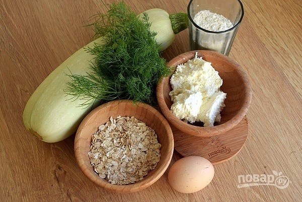 Оладьи из кабачков на сковороде.Творог выбирайте свежий, без кислинки, не сухой и не мокрый, лучше ... - 2