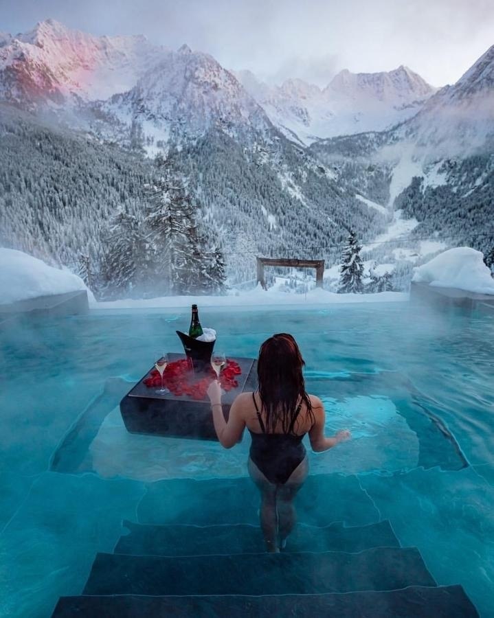  ,  Chalet Al Foss. Chalet Al Foss     --  2   ... - 2