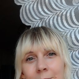 Valia, 51, 