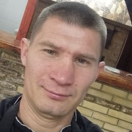 ������, ������, 32 ����