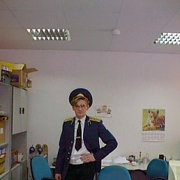 ������, ������, 33 ����