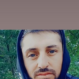 Aslan, 32 , 