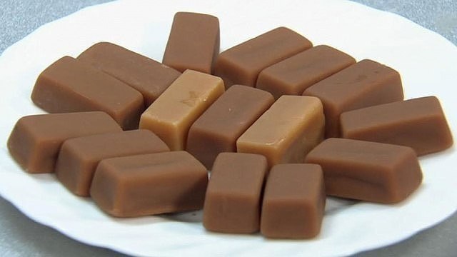 «Коровка»..Каждый помнит этот нежный и приятный сладкий вкус конфет «Коровка» — любимых сладостей ...