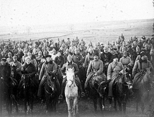 103 года назад, 17 ноября 1919 года, по предложению И.В. Сталина Реввоенсовет РСФСР принял ...