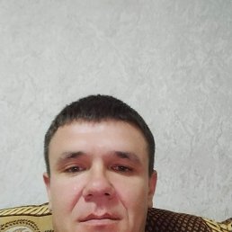 Gera, 38, 