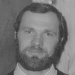 ��, �����������, 52 ����