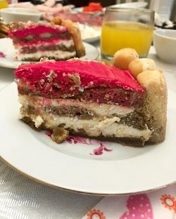 РЕЦЕПТ ТИРАМИСУ С КЛУБНИЧНЫМ ЛИКЕРОМ. Ингредиенты: Савоярди - 400 г Сливки 30% - 200 мл Крем чиз - ...