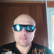 aleks, 44 , 