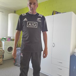 Sana, ������, 47 ���