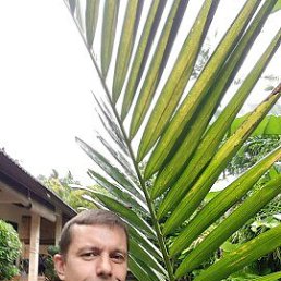 Igor, 40, --