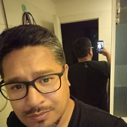 Enzo, 33, 