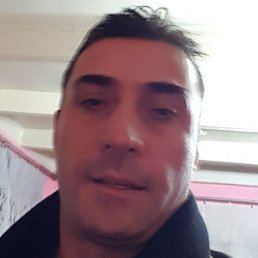 Sandro, , 40 