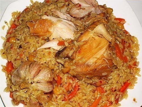 Узбекский плов с курицей.грудка куриная 500 грис жасминовый 500 гморковь 500 глук репчатый 300 ...