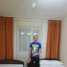 ������, ������, 44 ����