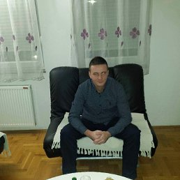 Nemanja, 30, 