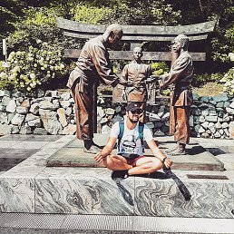 ����, ������, 33 ����