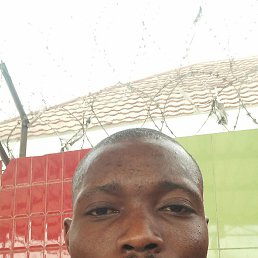 Gbenga, 36, 